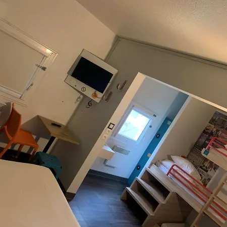 Hotel Hotelf1 Witz A1 Rénové Saint-Witz