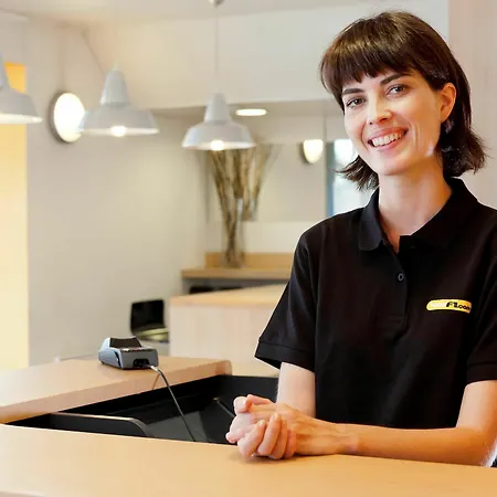 Hotel Hotelf1 Witz A1 Rénové