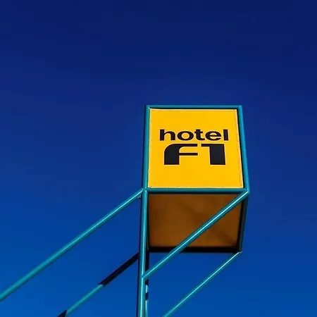 Hotel Hotelf1 Witz A1 Rénové