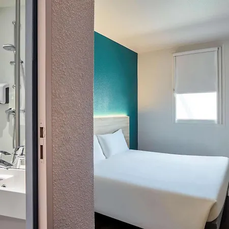Hotel Hotelf1 Witz A1 Rénové *