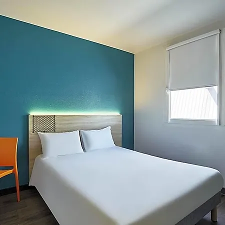 Hotelf1 Witz A1 Hotel Saint-Witz